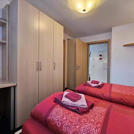 Apartament Felskinn 2. Og